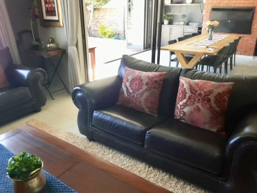 7 Bedroom Property for Sale in Bloemhof North West